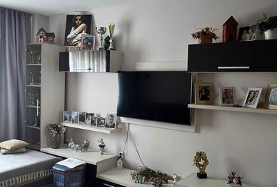 Apartament cu 3 camere decomandat în Central - 1