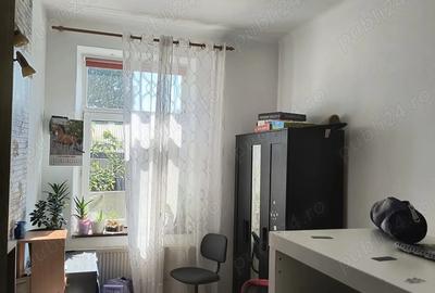 De vanzare Apartament 3 camere in Cisnadie, zona centrala De vanzare Apartament 3 camere in Cisnadie, zona centrala - 2