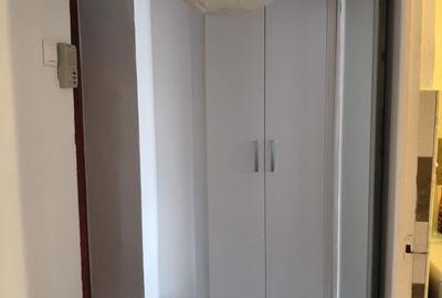 Garsonieră decomandată în Central - 4