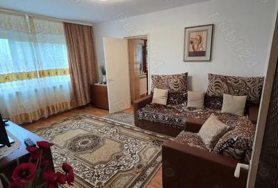 Vand apartament 3 camere, semidecomandat, zona Casa de Cultura, Constanta - 6