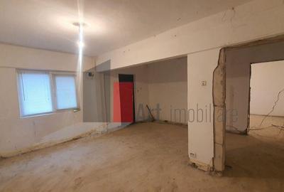 Ap 4 camere Giurgiu decomandat, parter - 10