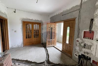 Casa cu 4 camere Suraia - 10