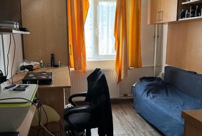 Vand garsoniera in Complexul Studen?esc - 3