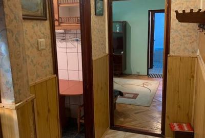 Apartament 3 camere de vanzare | Etaj 1 | Balcon | Geam la baie | Centrala | - 7