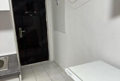 Garsonieră decomandată în Complex Studențesc - 1