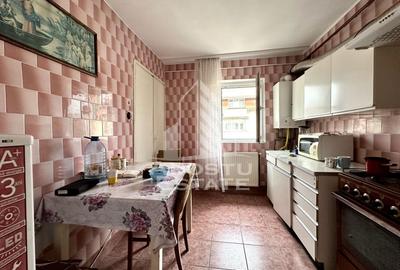 Apartament 3 camere, centrala proprie, zona Girocului - 5