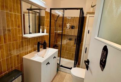 Spațiu comercial, de 54 mp, în Central - 2