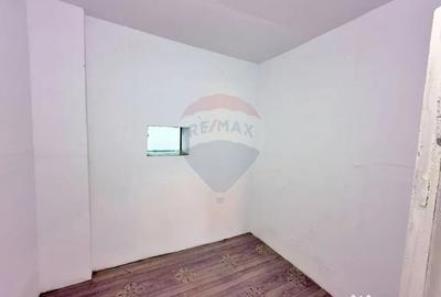Casă cu 7 camere cu Teren 590 Mp în Macea - 7