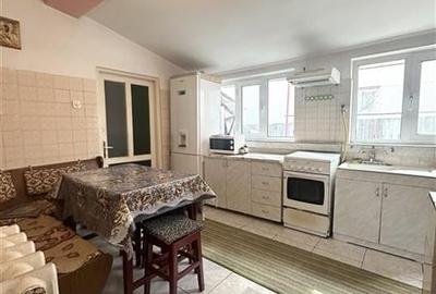 Casa din Caramida S+P+1E, 10 camere, Faleza Nord - 16