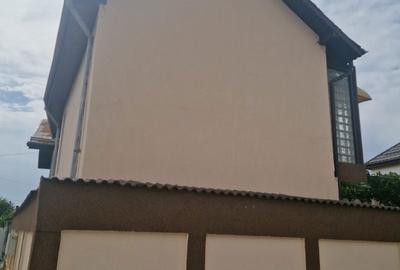 Casă cu 4 camere în Central - 4
