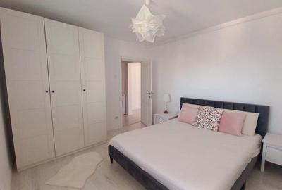 Apartament cu 2 camere semidecomandat, mobilat în Iancului