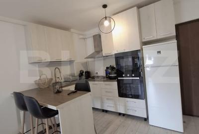Apartament cu 2 camere decomandat, mobilat în Tractorul - 3