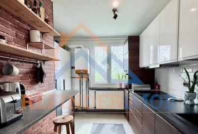 Vanzare apartament 4 camere, zona Piata Rahov`?sector 5 - 1