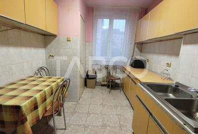 Apartament 3 camere de inchiriat etaj intermediar mobilat utilat Apartament 3 camere de inchiriat etaj intermediar mobilat utilat - 10