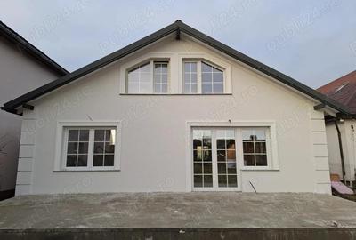 Casă în Mocira - 1