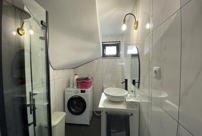 Casă individuală cu 4 camere cu Canalizare în Cristian - 5