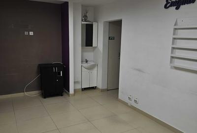 Apartament cu 4 camere semidecomandat în Exterior Vest - 1