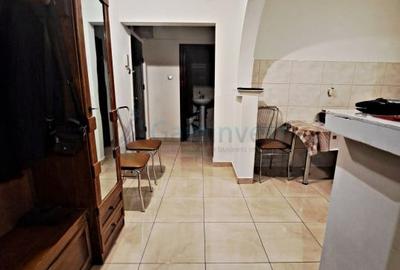 Apartament cu 3 camere semidecomandat în Nufărul - 8