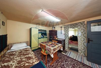 Casă cu 5 camere cu Teren 396 Mp în Ungra - 8