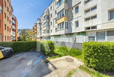 Apartament cu 2 camere semidecomandat, mobilat în Noua - 9