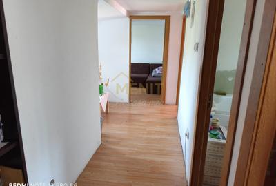 Casă individuală cu 5 camere cu Canalizare în Pictor Rosenthal - 3