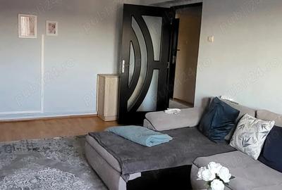 Apartament cu 3 camere decomandat în Central - 8