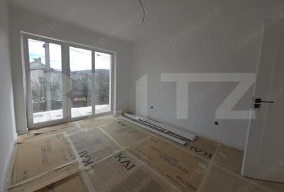 Apartament cu 3 camere decomandat în Calea Moldovei - 8