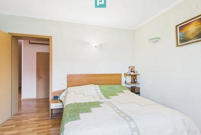 Casă cu 5 camere cu Teren 431 Mp în Aradului - 4