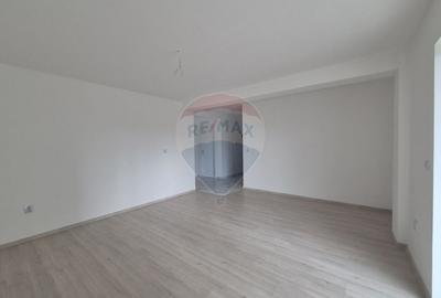Apartament cu 3 camere decomandat în Kogălniceanu - 5
