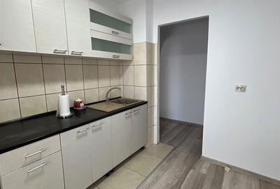 Apartament cu 2 camere decomandat în Central - 4