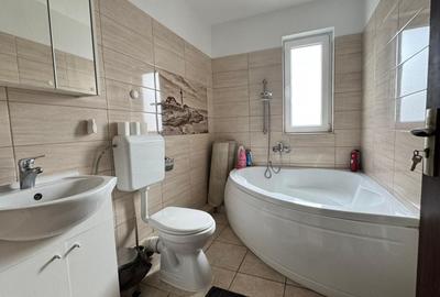 Duplex cu 4 camere cu Canalizare în Giroc - 13