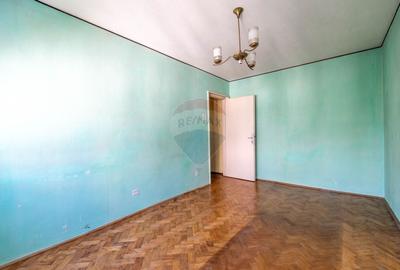 De vanzare, apartament cu 3 camere, Aleea Rasinari, zona Piata Hermes - 12
