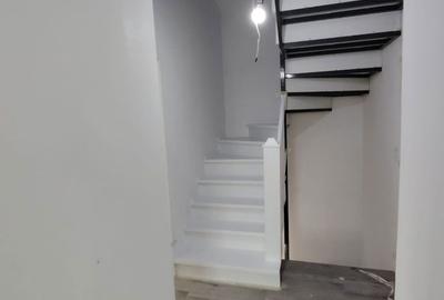 Casă cu 4 camere în Bucium - 8