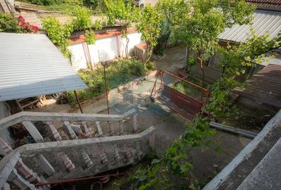 Casă cu 4 camere cu Canalizare în Muncitoresc - 14