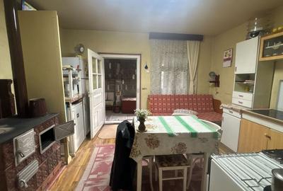 Casa 3 camere 100 M2 cu 2360 M2 teren - 9