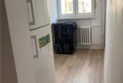 Apartament cu 3 camere semidecomandat, mobilat în Spitalul Județean - 2