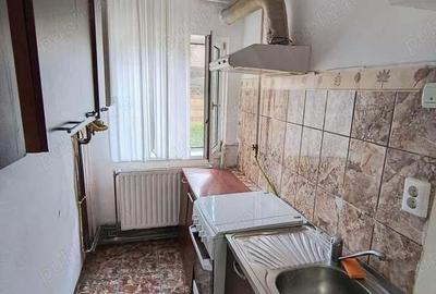 Apartament cu 2 camere semidecomandat în Complex Studențesc - 2