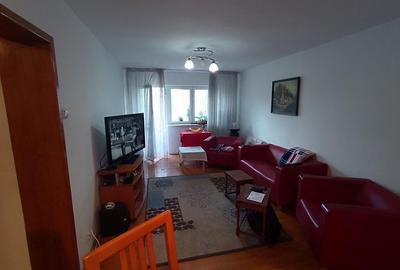 Vanzare apartament 3 camere, bd. Unirii, an 2000, 1/7 - 4