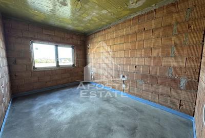 Casă cu 5 camere cu Teren 300 Mp în Giroc - 3