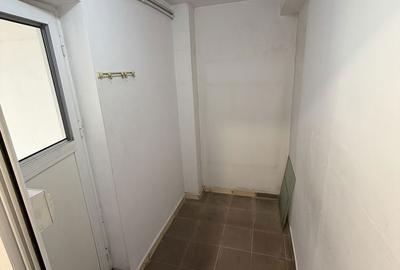 Spațiu comercial, de 24 mp, în Exterior Vest - 2