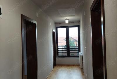 Casă cu 5 camere cu Teren 270 Mp în Giroc - 4