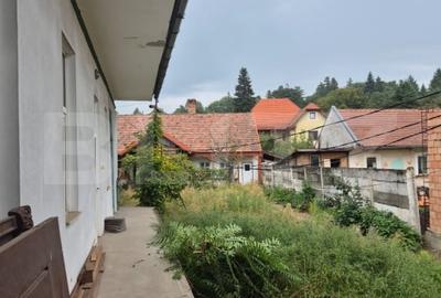 Proprietate cu 10 ari teren de vanzare pe strada Bolyai - 12