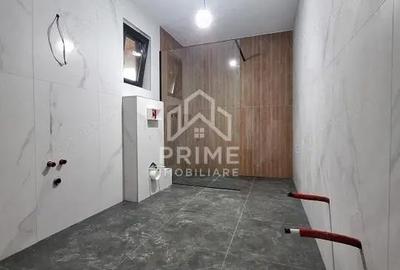 Casă cu 7 camere cu Teren 600 Mp în Ighiu - 2