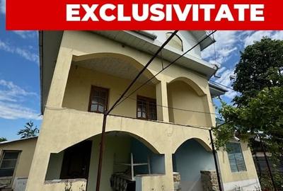 Casa cu etaj de vanzare sat Beresti, com. Sascut, jud. Bacau - 1