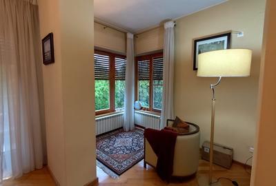 Casă cu 8 camere cu Canalizare în Dorobanți - 4