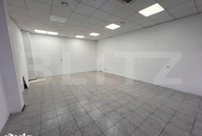 Spațiu comercial, de 42 mp, în 1 Mai