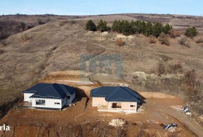 Casă cu 4 camere cu Teren 2000 Mp în Baciu - 4