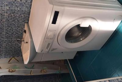 Apartament cu 2 camere decomandat în Titan - 2