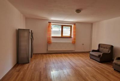 Casă cu 5 camere cu Teren 420 Mp în Trei Stejari - 5