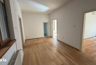 Apartament cu 6 camere semidecomandat în Cișmigiu - 8